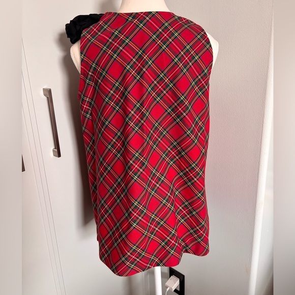 Sara Campbell Red Sleeveless Tank Top with Peter Pan Collar - Picture 4 of 6